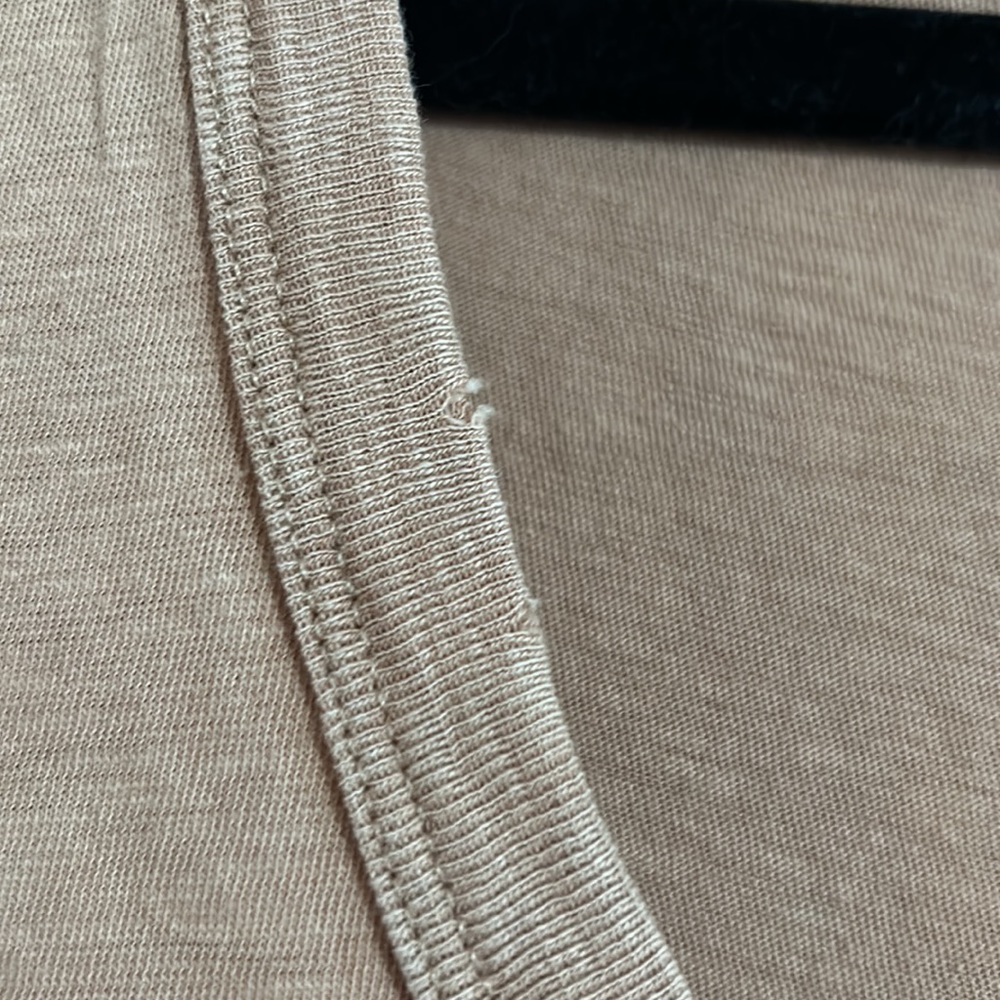 Distressed Lounge Top - Picture 3 of 3